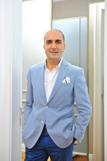 Prof. Dr. Şükrü Yazar