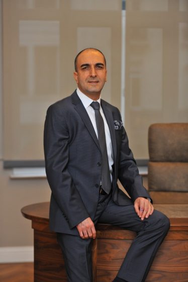 Prof. Dr. Şükrü Yazar